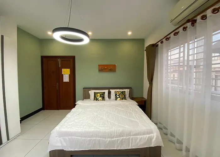 Sama House